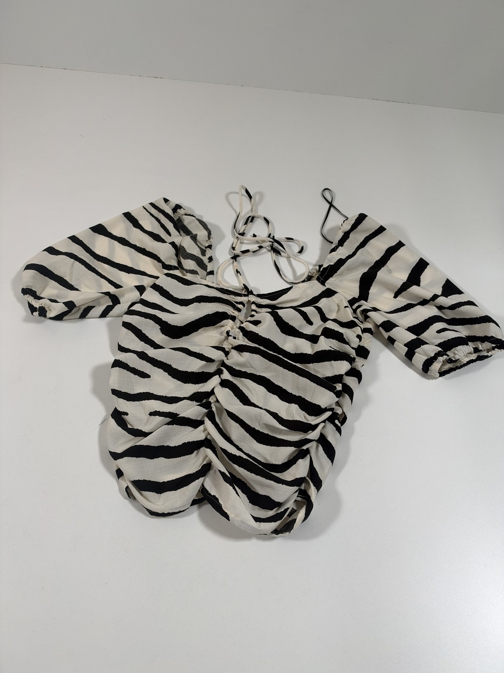 H&M Dress Womens XS White Zebra Print Ruched Off Shoulder Puff Sleeve Bodycon
